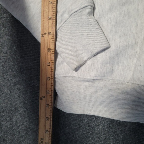 Champion Reverse Weave Sweatshirt Womens Small Urban Outfitters Gray Deep V-Neck - Picture 7 of 8